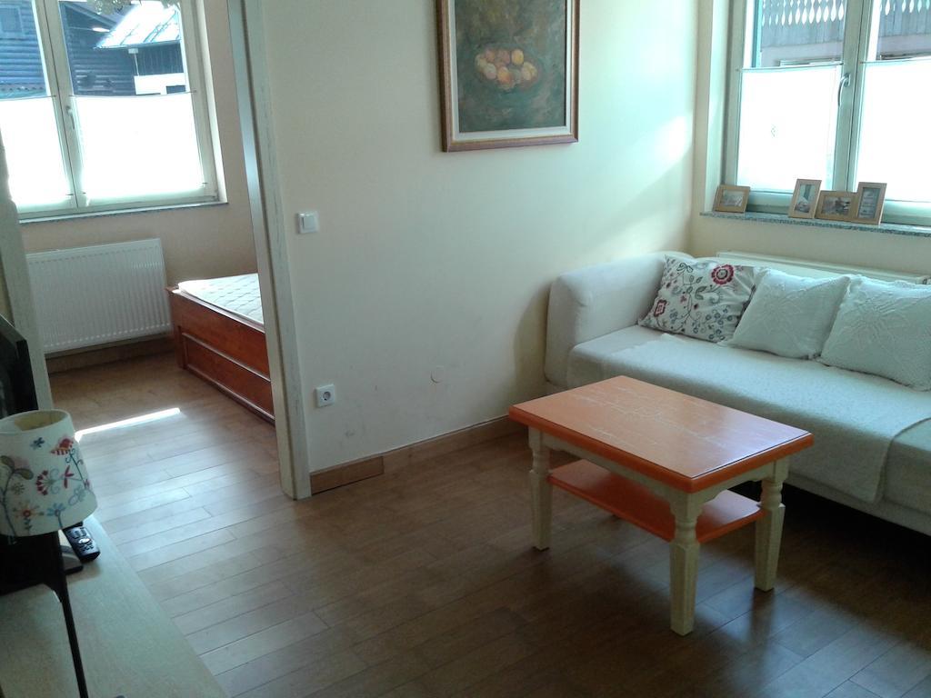 Apartment Mojstrovka With Terrace In City Center Кранська Гора Екстер'єр фото
