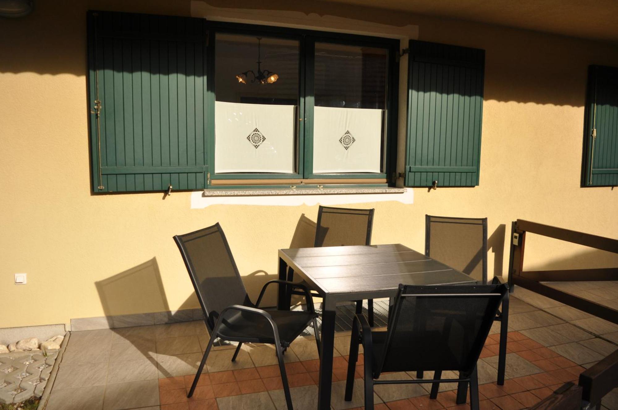 Apartment Mojstrovka With Terrace In City Center Кранська Гора Екстер'єр фото