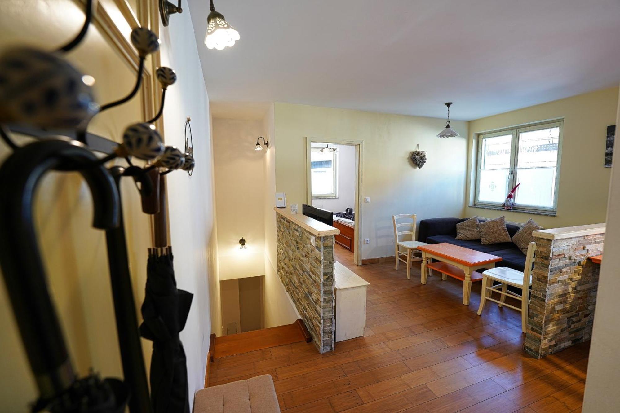 Apartment Mojstrovka With Terrace In City Center Кранська Гора Екстер'єр фото