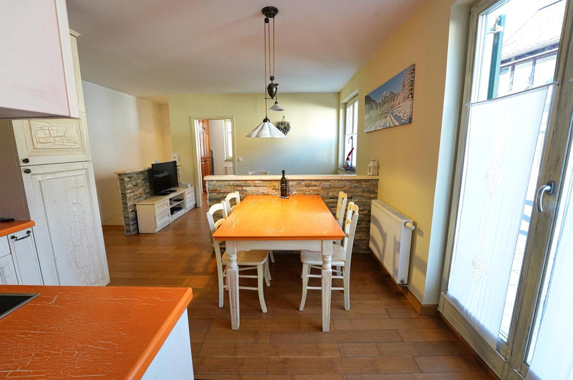 Apartment Mojstrovka With Terrace In City Center Кранська Гора Екстер'єр фото